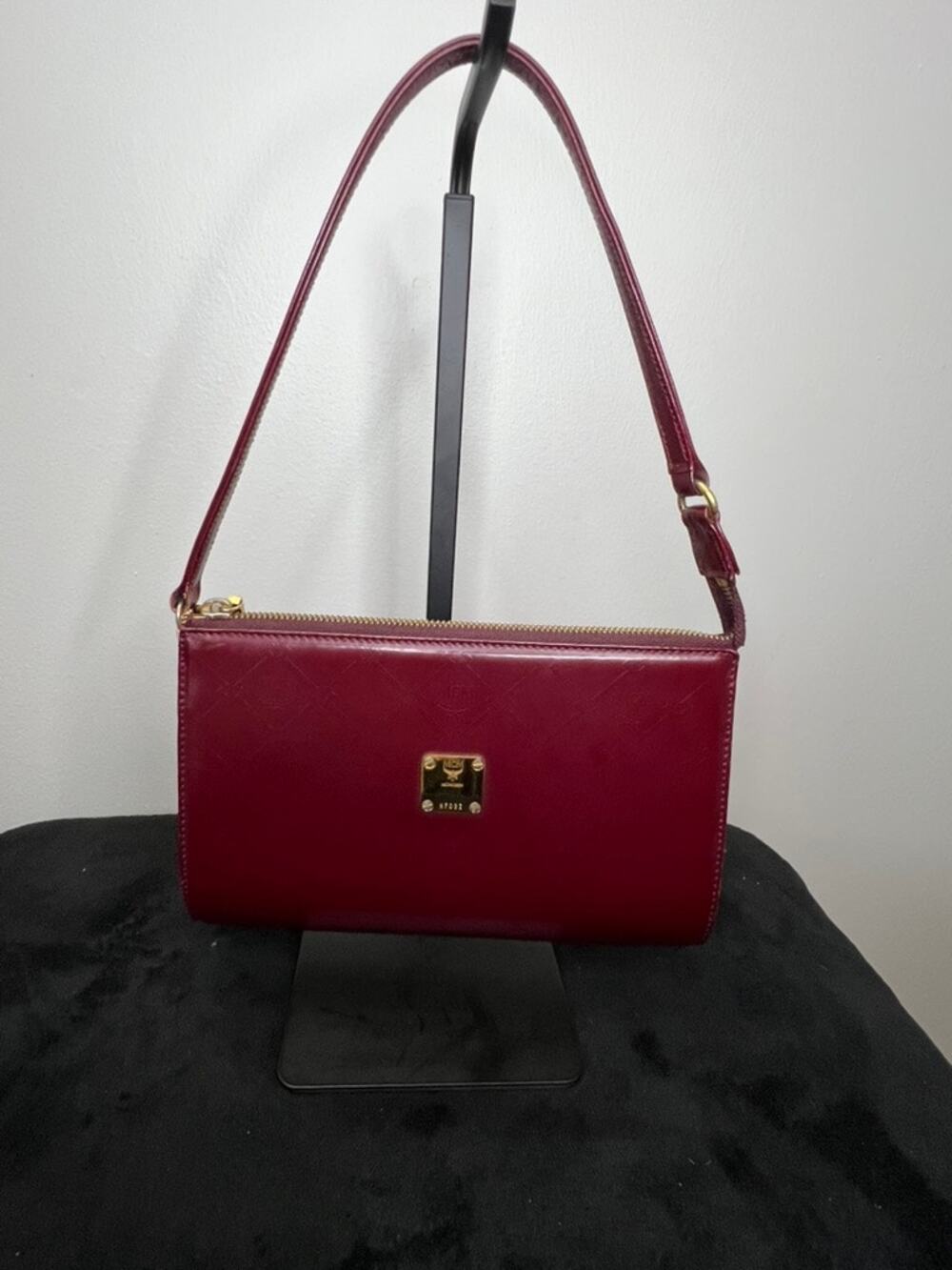 Authentic Vintage Michael Cromer Era • Excellent Condition • Adjustable Strap